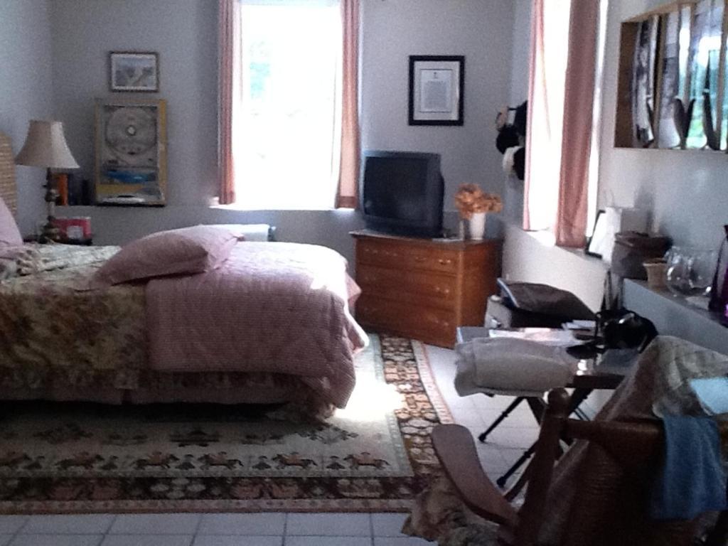 Josephine'S On The Bay Bed And Breakfast Hull Habitación foto